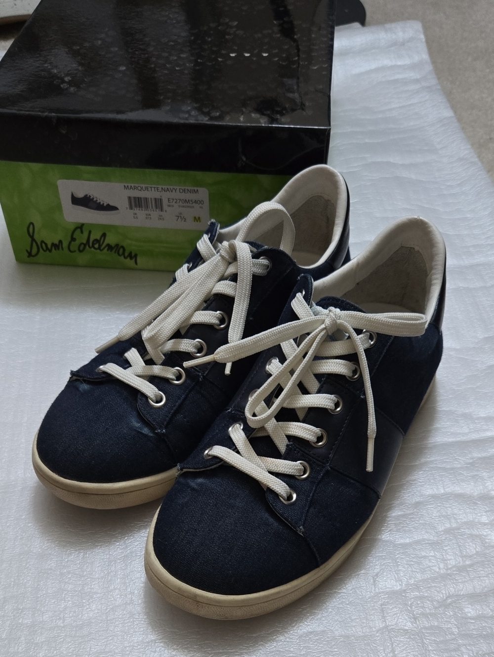 Sam Edelman Navy Denim Low-Top Sneakers with Cream Laces
